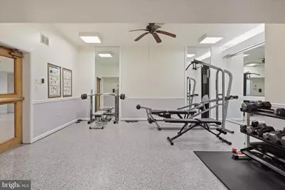 5340 Holmes Run Parkway #904, Alexandria, VA 22304 - Photo 33
