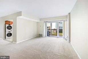 53 Skyhill Rd, Alexandria, VA 22314 - Photo 7