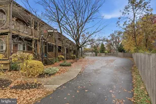 7 Russell Rd, Alexandria, VA 22301 - Photo 23