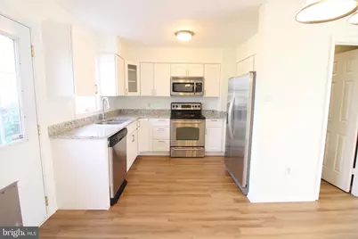 410 Clifford Avenue, Alexandria, VA 22305 - Photo 9