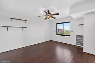 307 Yoakum Pkwy, Alexandria, VA 22304 - Photo 5