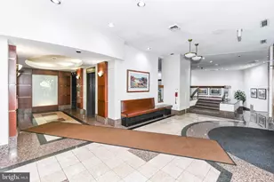 205 Yoakum Pkwy, Alexandria, VA 22304 - Photo 23