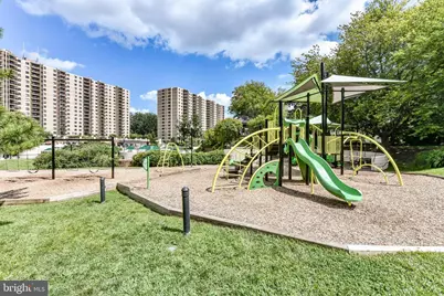 205 Yoakum Parkway #1803, Alexandria, VA 22304 - Photo 27