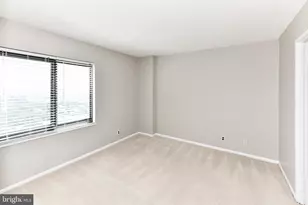 205 Yoakum Pkwy, Alexandria, VA 22304 - Photo 7