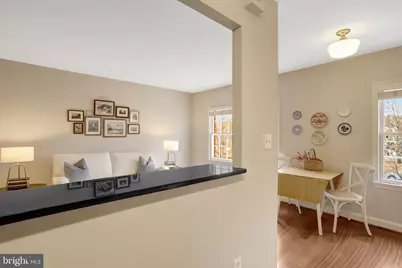 1251 E Abingdon Drive #1121, Alexandria, VA 22314 - Photo 15