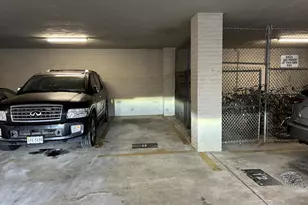 5340 Holmes Run Pkwy, Alexandria, VA 22304 - Photo 19