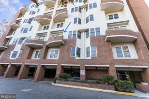 301 S Reynolds St, Alexandria, VA 22304 - Photo 1
