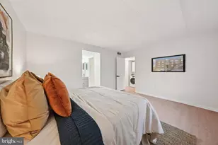 100 Roberts Ln, Alexandria, VA 22314 - Photo 13