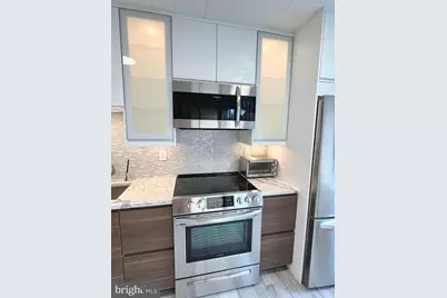 118 Roberts Lane #300, Alexandria, VA 22314 - Photo 9