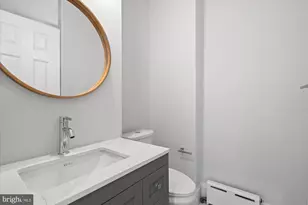 524 Queen St, Alexandria, VA 22314 - Photo 33