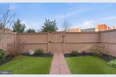 1434 Van Valkenburgh Lane, Alexandria, VA 22301 - Photo 33