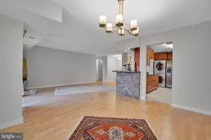 307 Yoakum Pkwy, Alexandria, VA 22304 - Photo 5