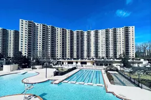 307 Yoakum Pkwy, Alexandria, VA 22304 - Photo 31