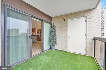 307 Yoakum Parkway #609, Alexandria, VA 22304 - Photo 27