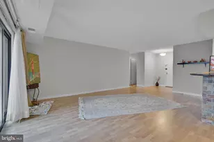 307 Yoakum Pkwy, Alexandria, VA 22304 - Photo 11