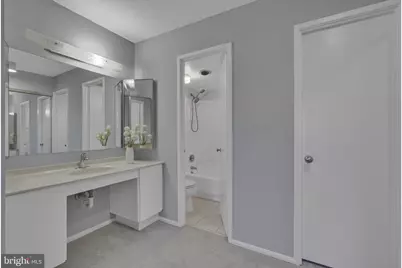 307 Yoakum Parkway #609, Alexandria, VA 22304 - Photo 29