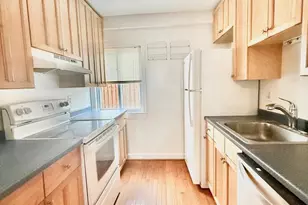 720 W Glebe Road W, Alexandria, VA 22305 - Photo 3