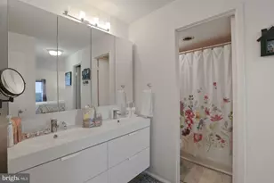 307 Yoakum Pkwy, Alexandria, VA 22304 - Photo 21