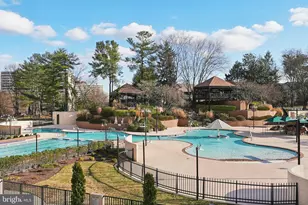 307 Yoakum Pkwy, Alexandria, VA 22304 - Photo 35