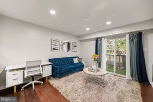 3309 Wyndham Cir, Alexandria, VA 22302 - Photo 11