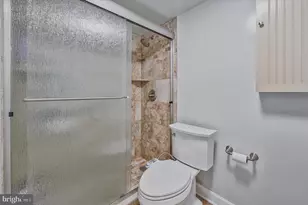 309 Yoakum Pkwy, Alexandria, VA 22304 - Photo 23