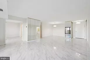 307 Yoakum Pkwy, Alexandria, VA 22304 - Photo 3