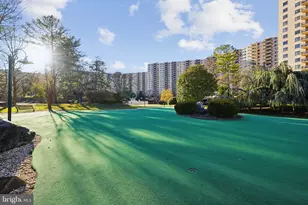 307 Yoakum Pkwy, Alexandria, VA 22304 - Photo 35