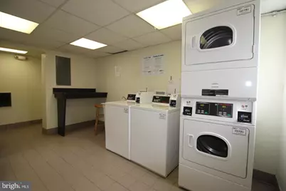 820 Washington Street #327, Alexandria, VA 22314 - Photo 3