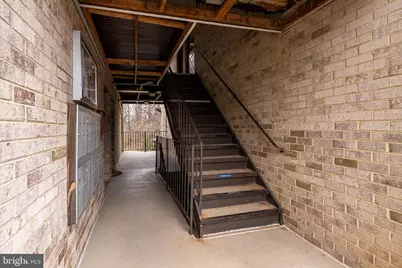 6137 Edsall Road #I, Alexandria, VA 22304 - Photo 3