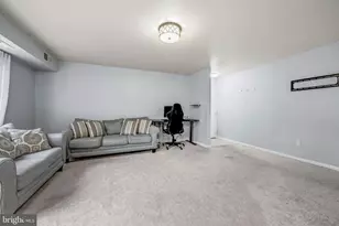 6137 Edsall Rd, Alexandria, VA 22304 - Photo 7