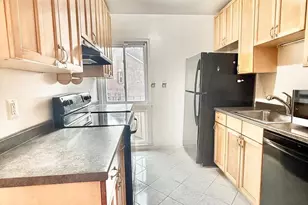 720 Glebe Road W, Alexandria, VA 22305 - Photo 3