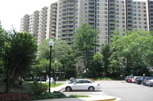 309 Yoakum Pkwy, Alexandria, VA 22304 - Photo 1