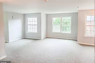 3311 Wyndham Cir, Alexandria, VA 22302 - Photo 19