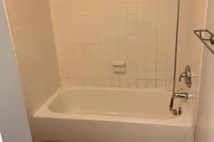 5300 Holmes Run Pkwy, Alexandria, VA 22304 - Photo 19