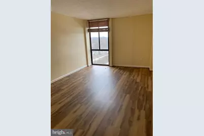5300 Holmes Run Parkway #1209, Alexandria, VA 22304 - Photo 17
