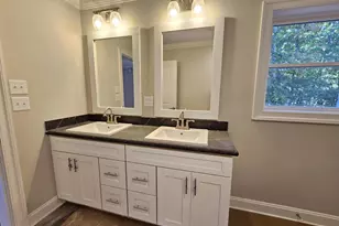 121 Sharps Creek Dr, Scottsville, VA 24590 - Photo 13