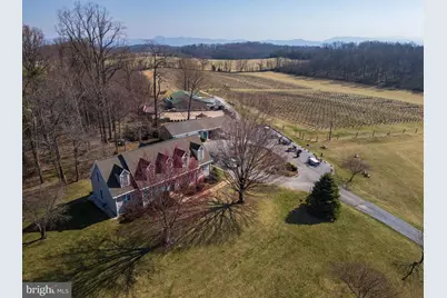 4204 Old Fincastle Rd, Fincastle, VA 24090 - Photo 1