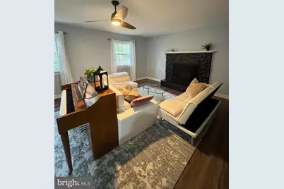 9901 Glass Road, North Chesterfield, VA 23236 - Photo 7