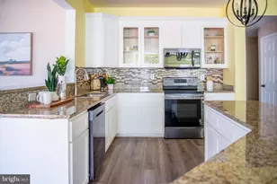 15212 Fairen Ln, South Chesterfield, VA 23834 - Photo 9