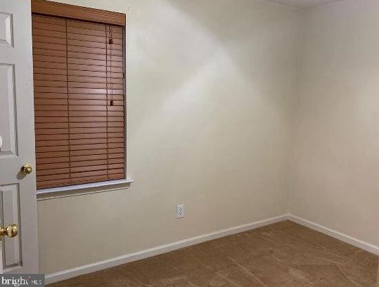 312 Gale Ave, Chesapeake VA 23323-3017 exterior