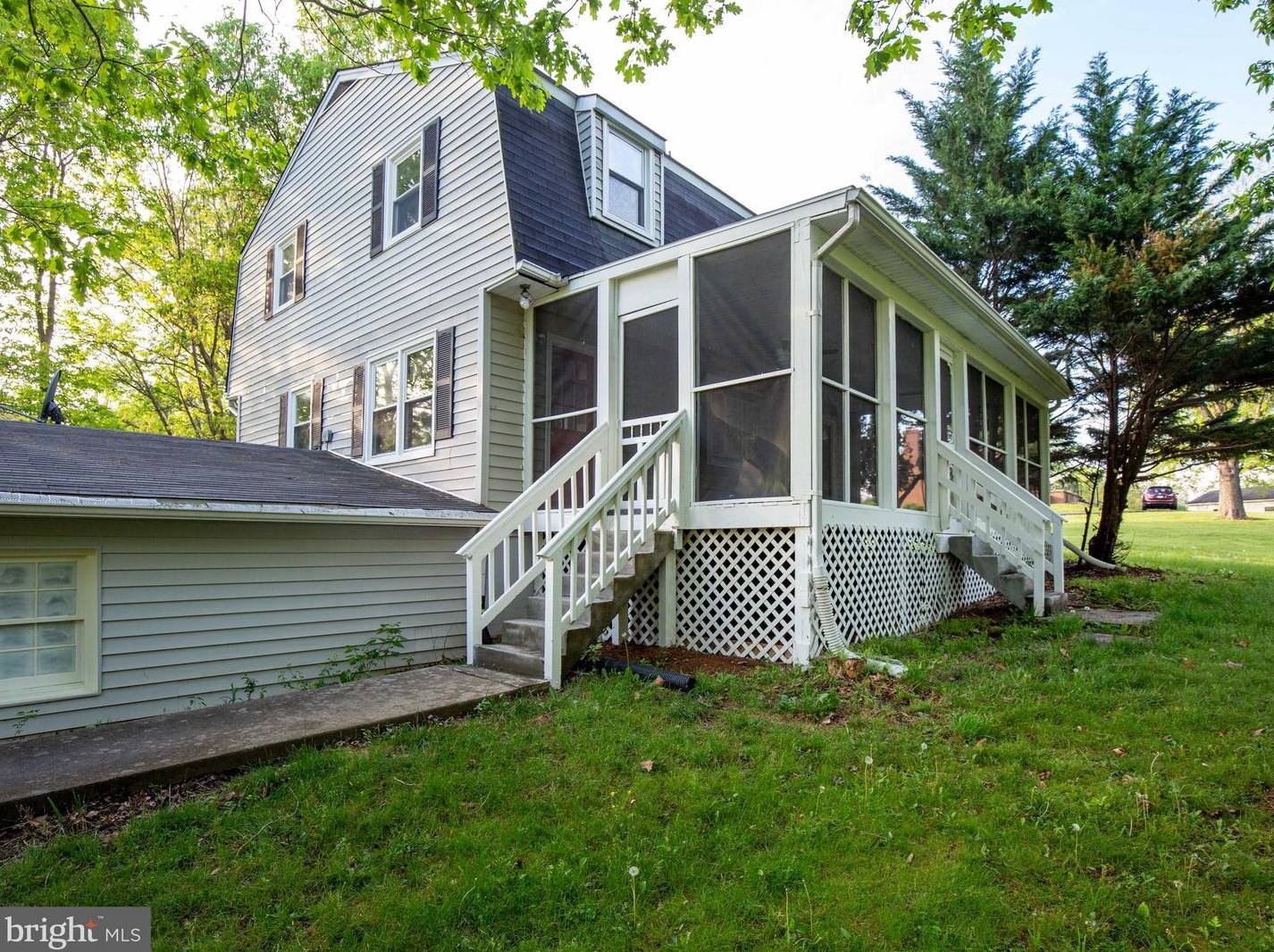 360 Crums Church Rd, Mount Weather VA  22611-2400 exterior