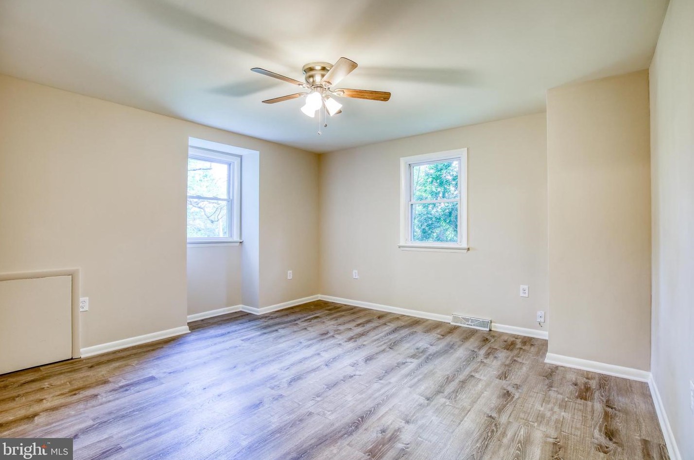 360 Crums Church Rd, Mount Weather VA  22611-2400 exterior