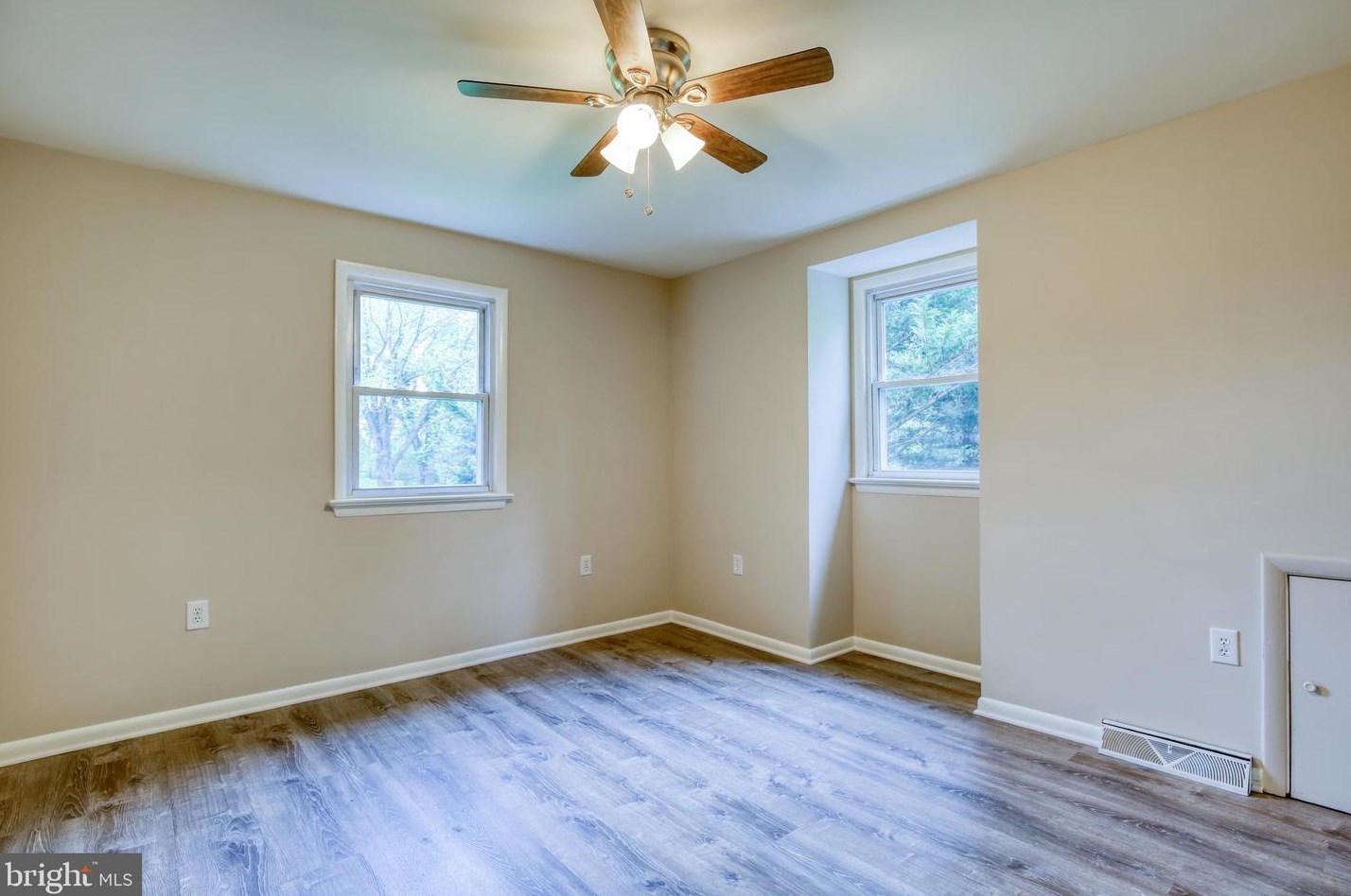 360 Crums Church Rd, Mount Weather VA  22611-2400 exterior