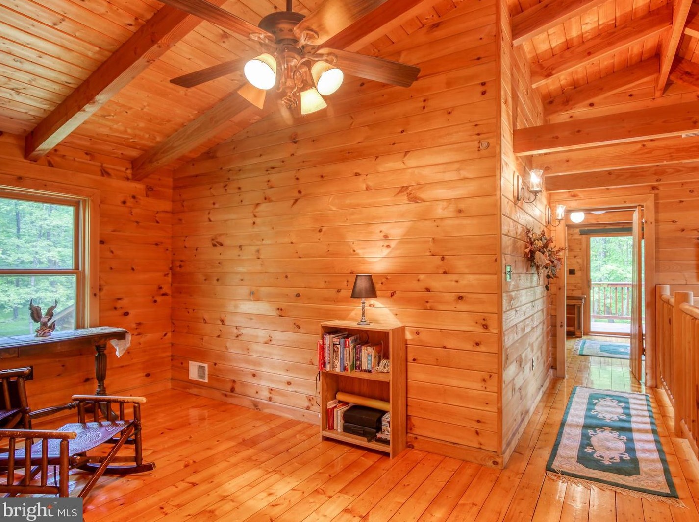 872 Bench Ln, Mount Weather VA  20135-4861 exterior