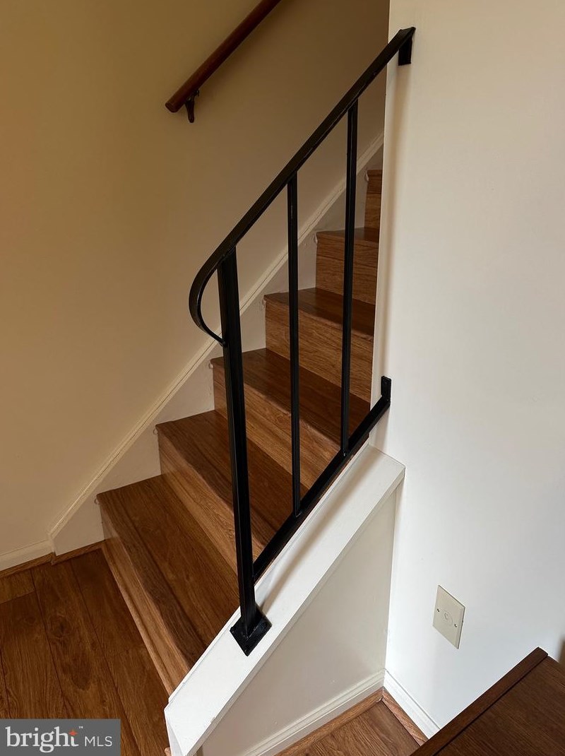 217 Fairfax St, Mount Weather VA 22611-1179 exterior