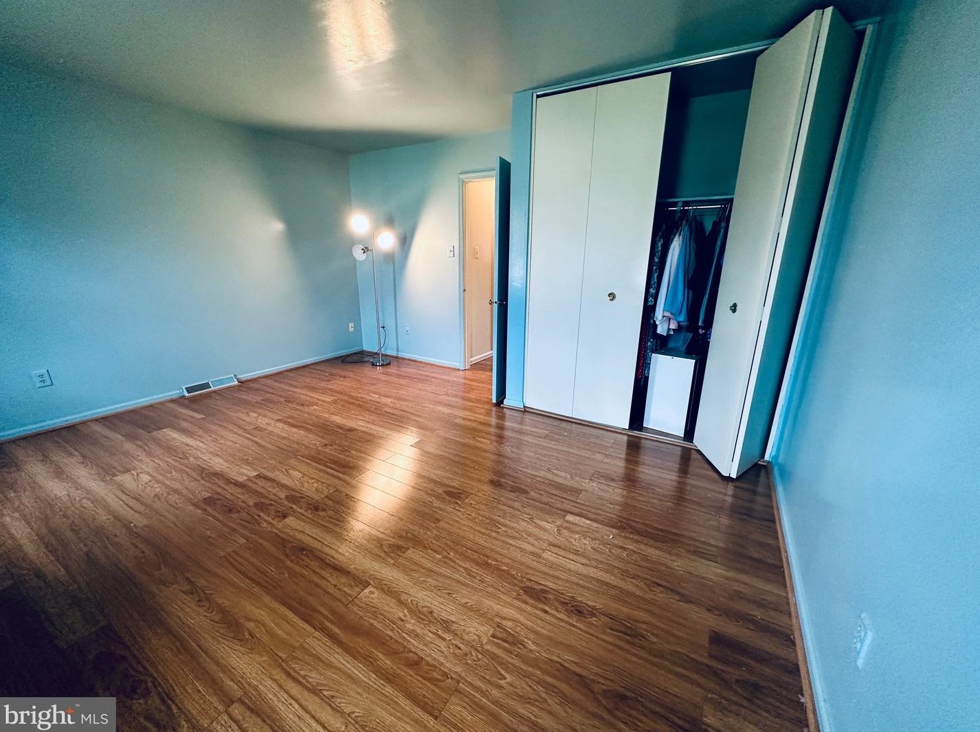 217 Fairfax St, Mount Weather VA 22611-1179 exterior