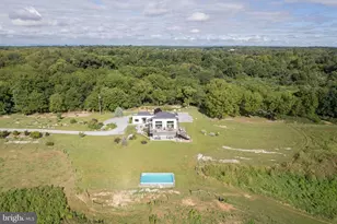 1744 Lord Fairfax Hwy, Berryville, VA 22611 - Photo 81