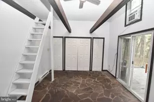 420 White Oak Ln, Bluemont, VA 20135 - Photo 15