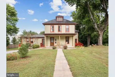 325 S Church Street, Berryville, VA 22611 - Photo 3