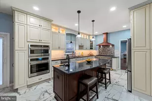 978 Old Charles Town Rd, Berryville, VA 22611 - Photo 3